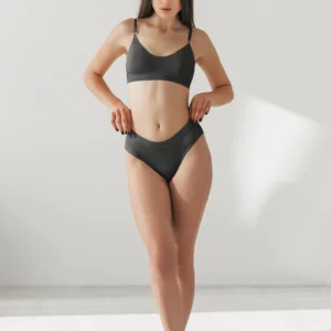 Sleek & Seamless Women’s Lingerie Set – Soft Stretchy Bra & High-Waist Panty in Black